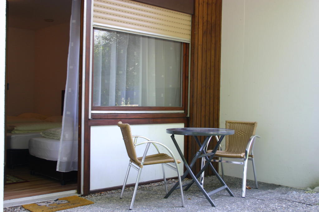 Apartment Traube Bad Urach Exterior foto