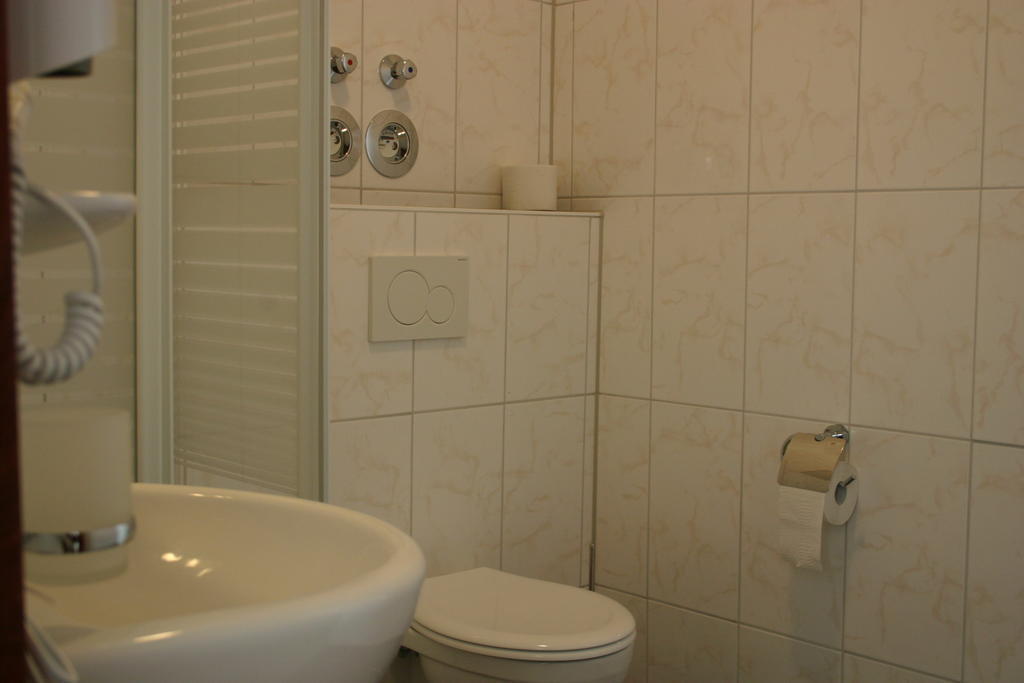 Apartment Traube Bad Urach Habitación foto