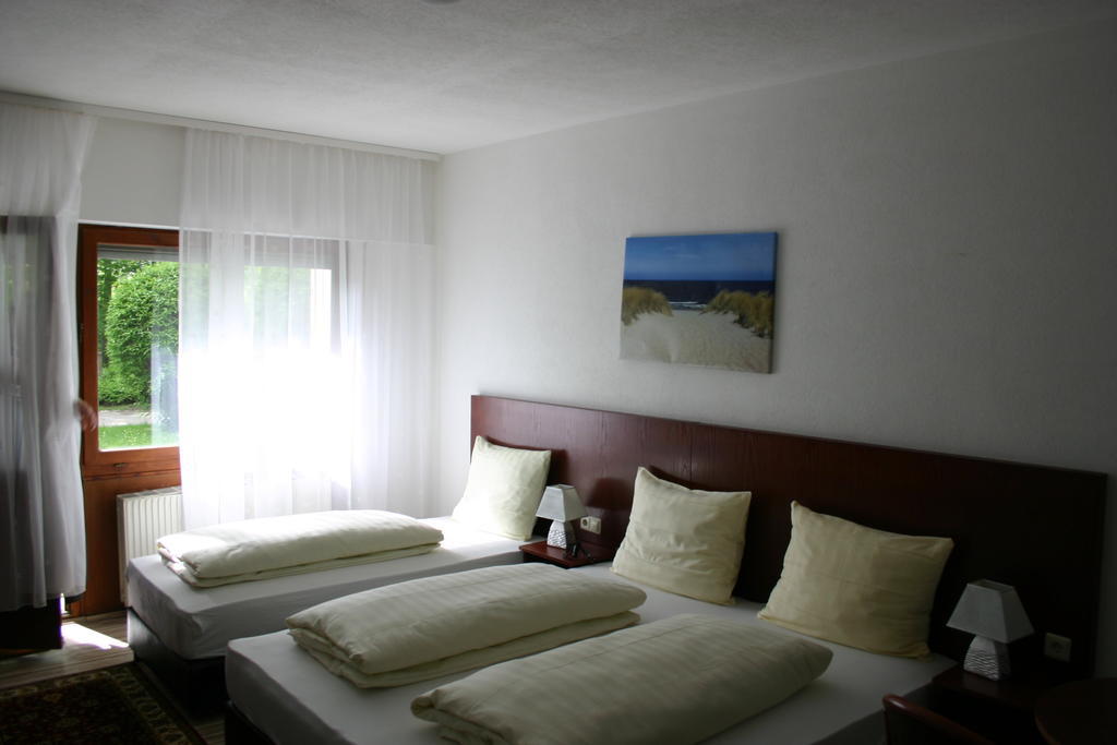 Apartment Traube Bad Urach Habitación foto